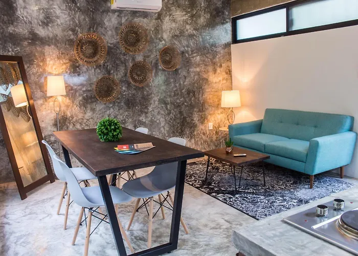 Nomad Humans Coliving * Tulum Pueblo